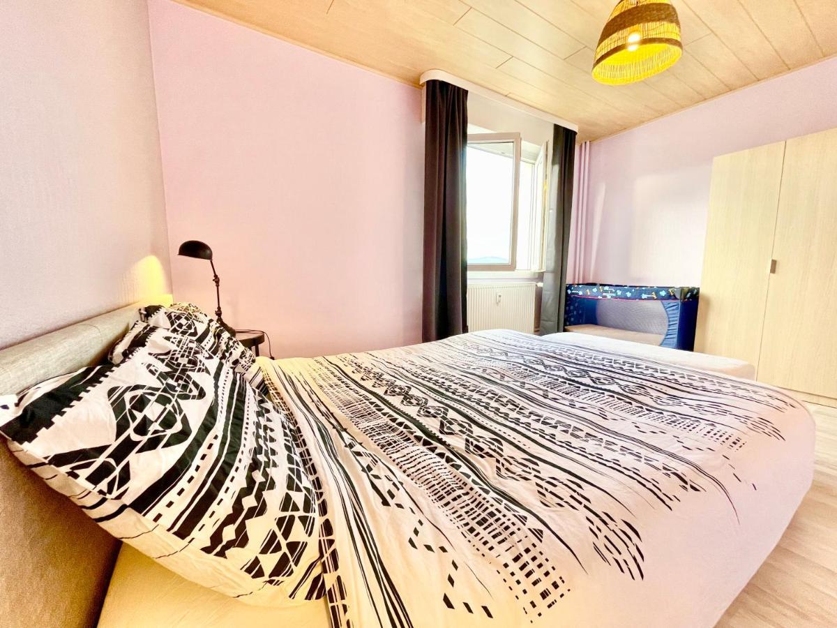 Colmar - La Cigogne - Balcon - Vue Degagee - Netflix - Wifi Fibre - Parking Gratuit - Quartier Populaire Apartman Kültér fotó